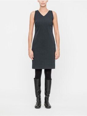SARAH PACINI grey V neck sleeveless dress small